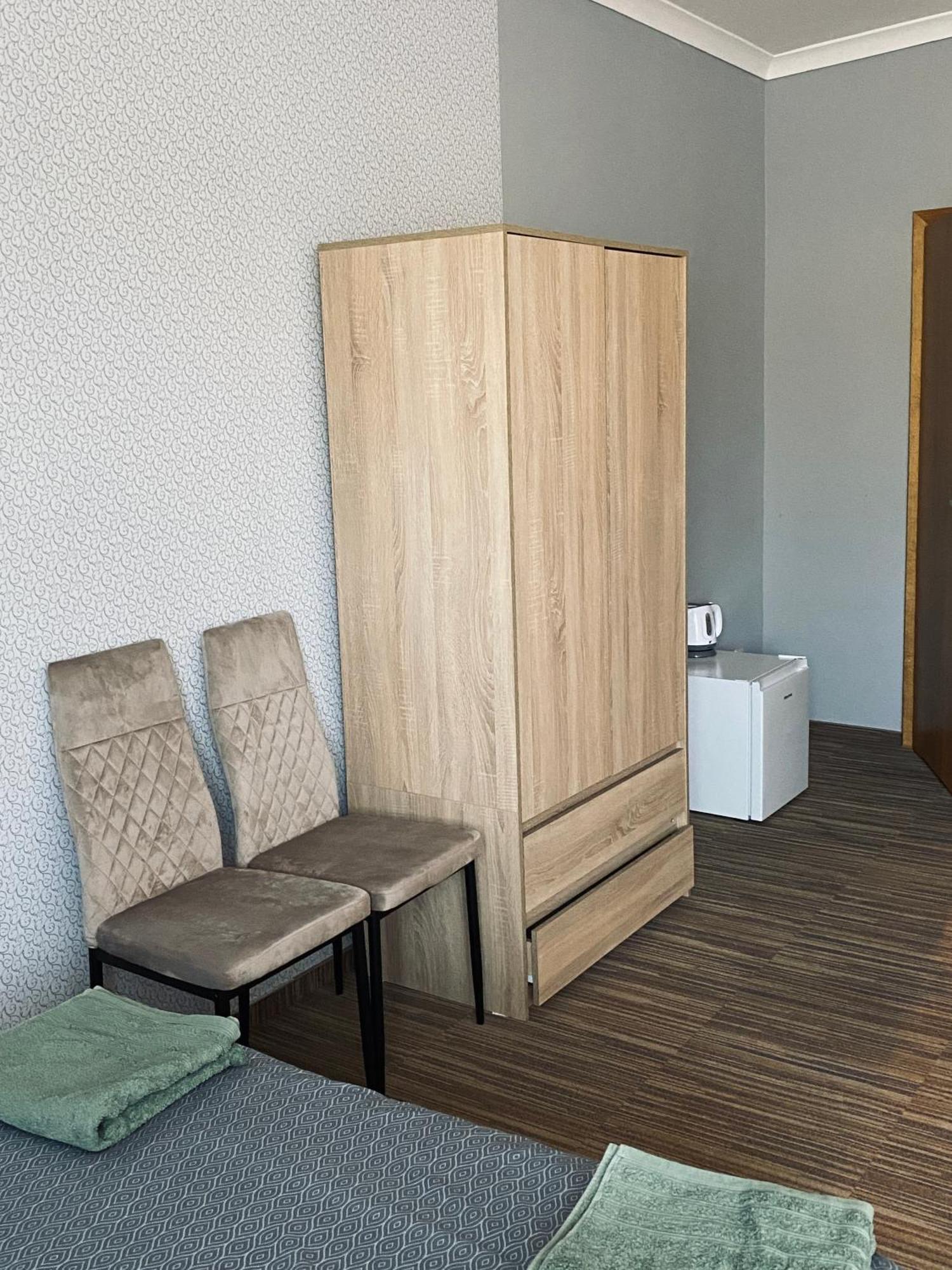 Gryfny Hotel Wodzisław Śląski Extérieur photo
